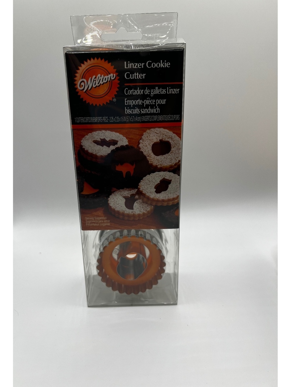 New Fall Themed Cookie Cutter Bundle - Wilton Halloween Linzer, Autumn Leaf Pasr - Picture 2 of 9
